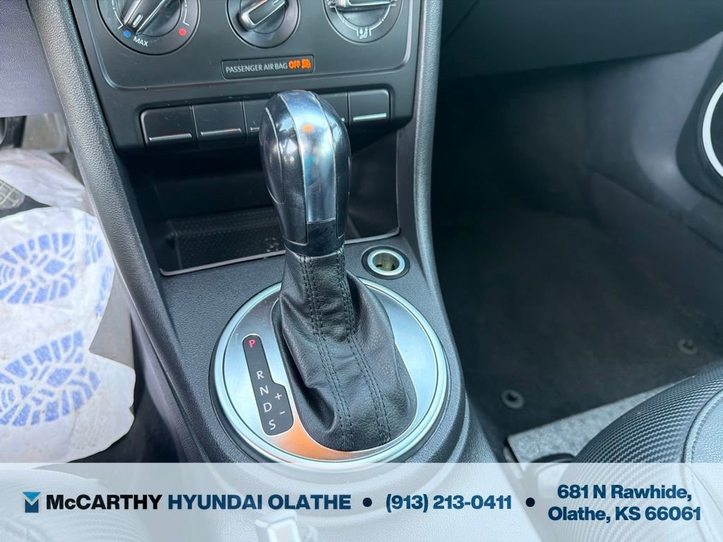 Used 2014 Volkswagen Beetle 2.5 FWD image 9