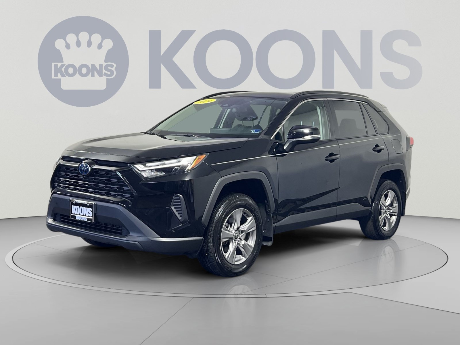 Used 2024 Toyota RAV4 XLE w/ Convenience Package