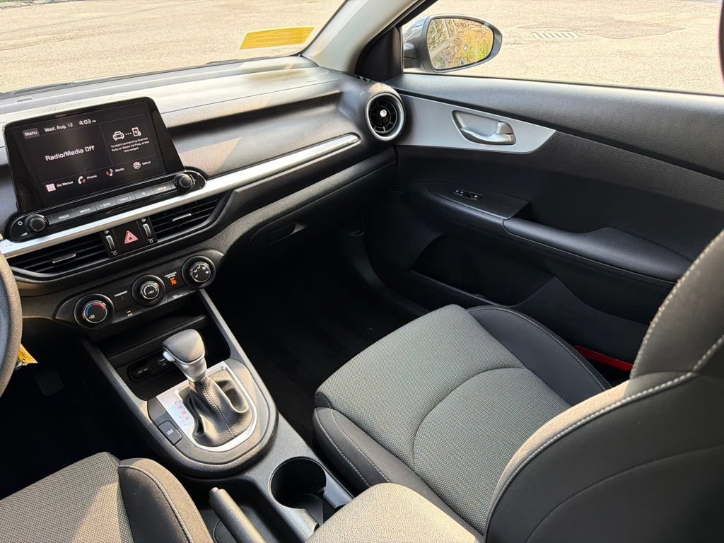 Certified 2024 Kia Forte LXS w/ LXS Technology Package FWD image 24