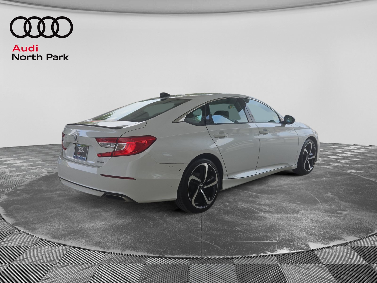 Used 2022 Honda Accord Sport image 5