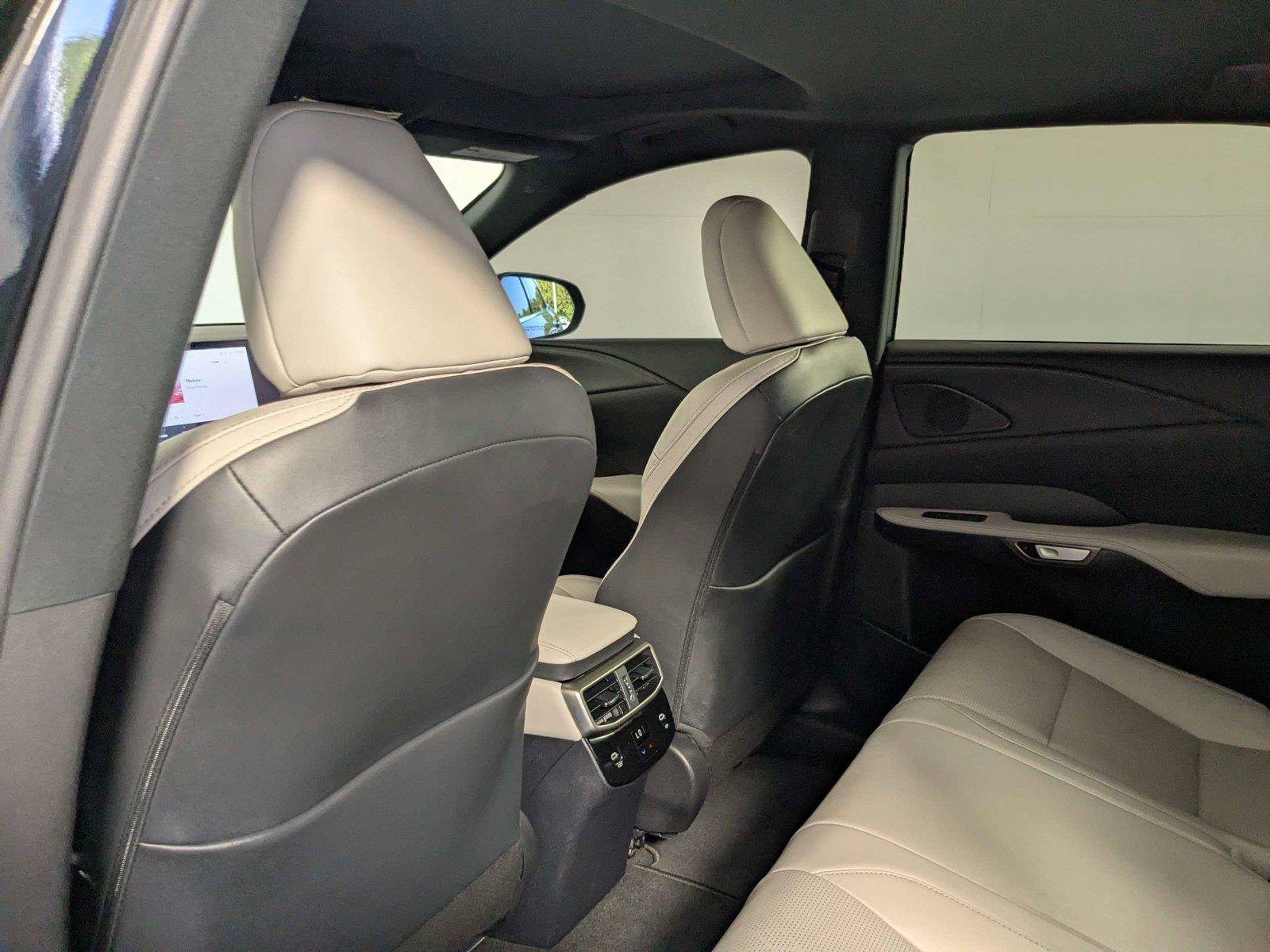 Used 2023 Lexus RX 350 Premium Plus w/ Accessory Package (Z1) FWD image 33