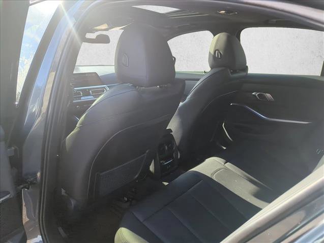 Used 2021 BMW 330i Sedan w/ Convenience Package image 15