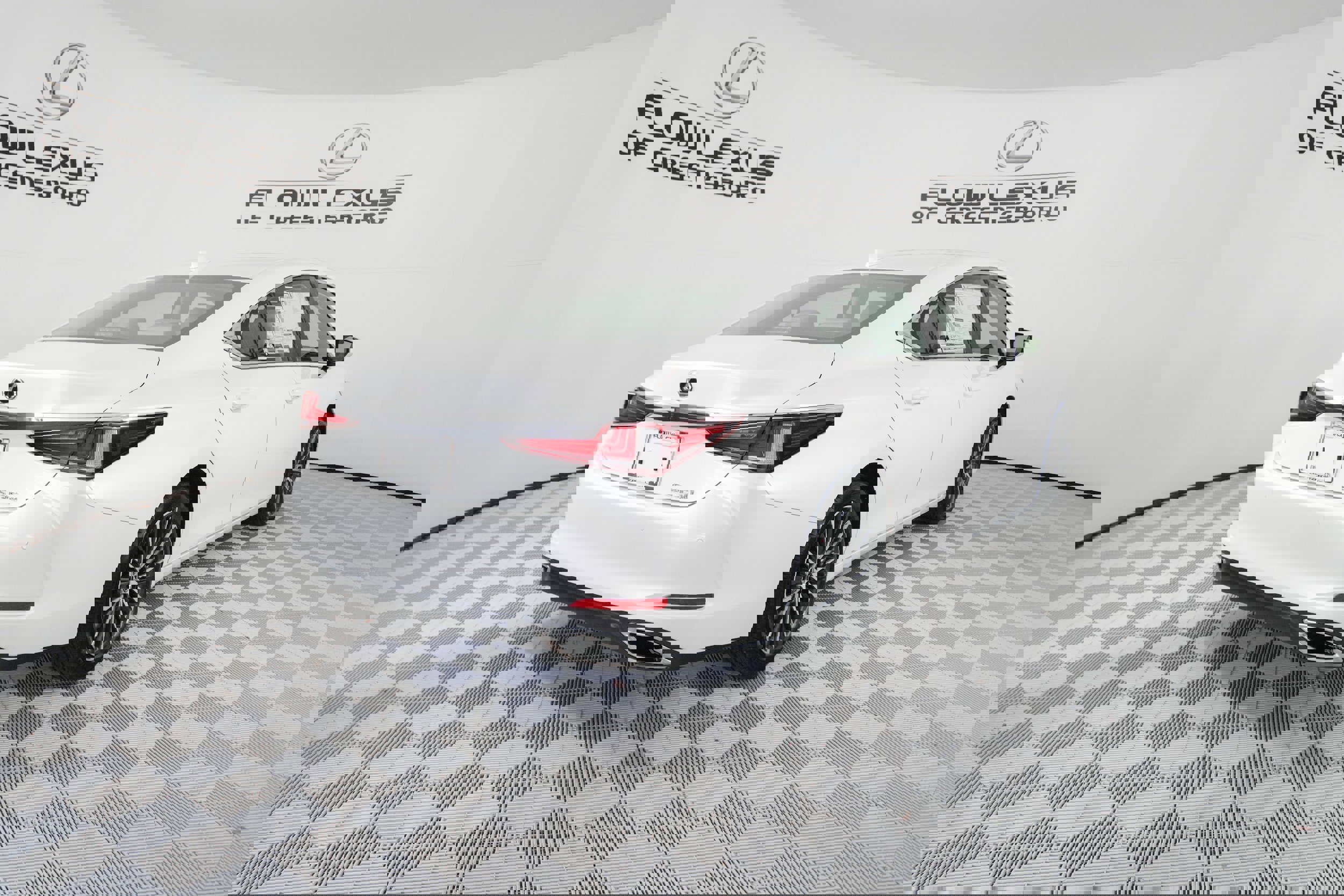 New 2025 Lexus ES 350 w/ Premium Package image 7