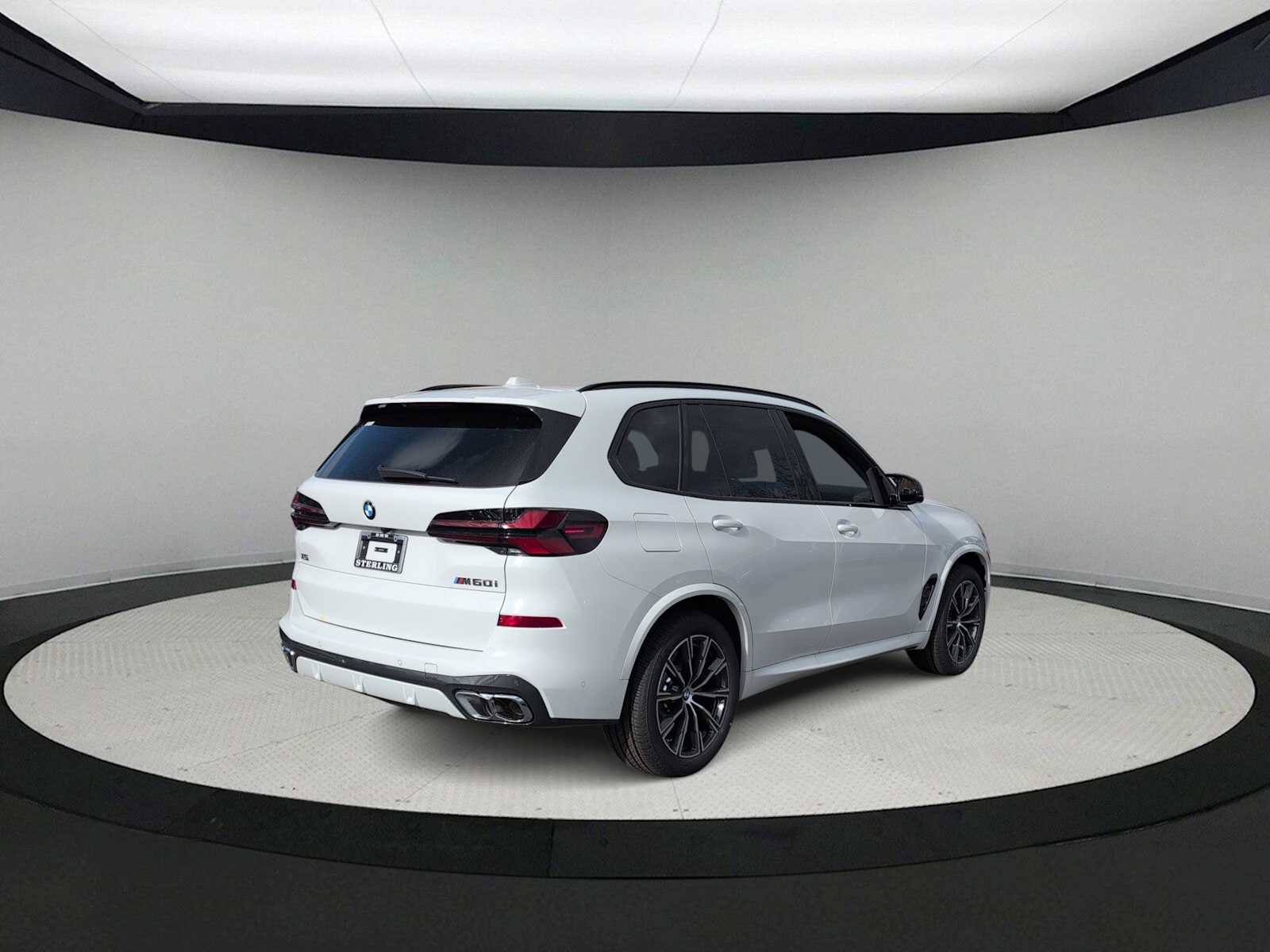 New 2026 BMW X5 M60i w/ Climate Comfort Package image 8