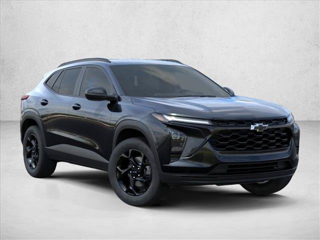 New 2026 Chevrolet Trax LT w/ Driver Confidence Package FWD image 2