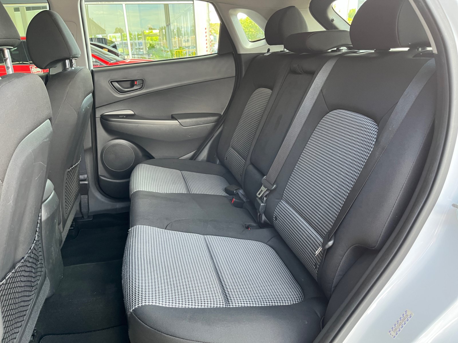 Used 2020 Hyundai Kona SE AWD/4WD image 17