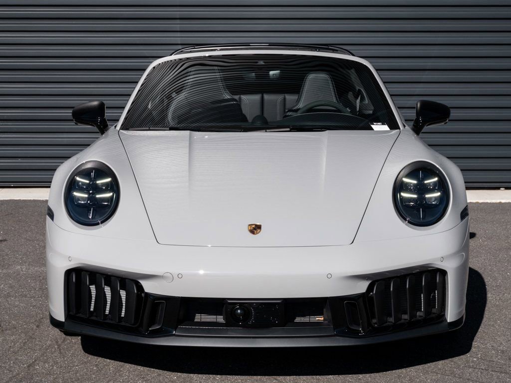 Certified 2026 Porsche 911 Targa 4 GTS image 30