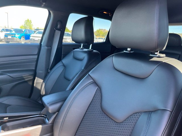 New 2026 Jeep Compass Latitude AWD/4WD image 12