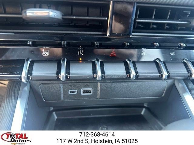 New 2026 Chevrolet Colorado Z71 w/ Technology Package AWD/4WD image 19