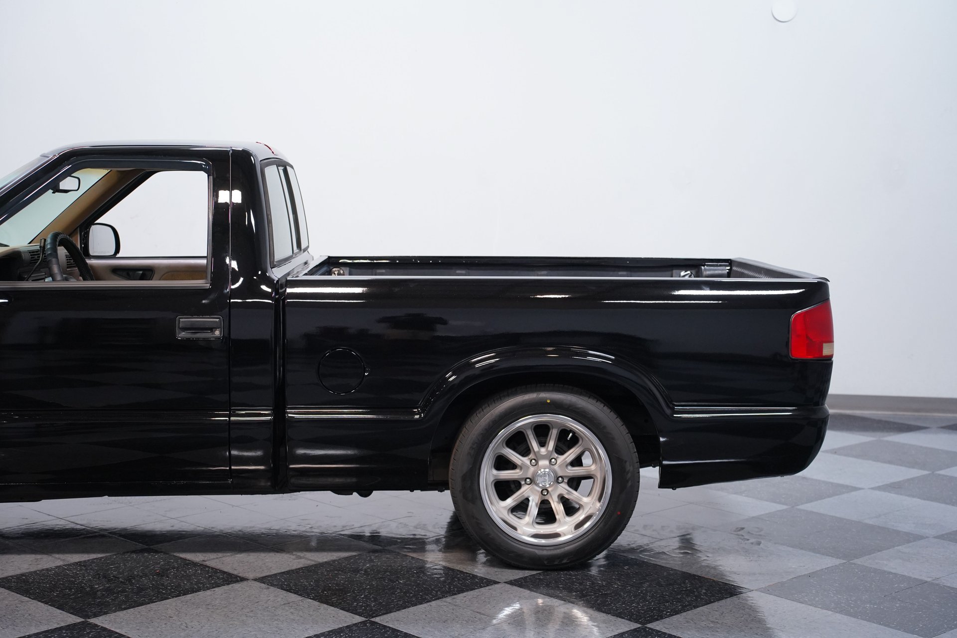 Used 1994 Chevrolet S10 Pickup 2WD Regular Cab image 20