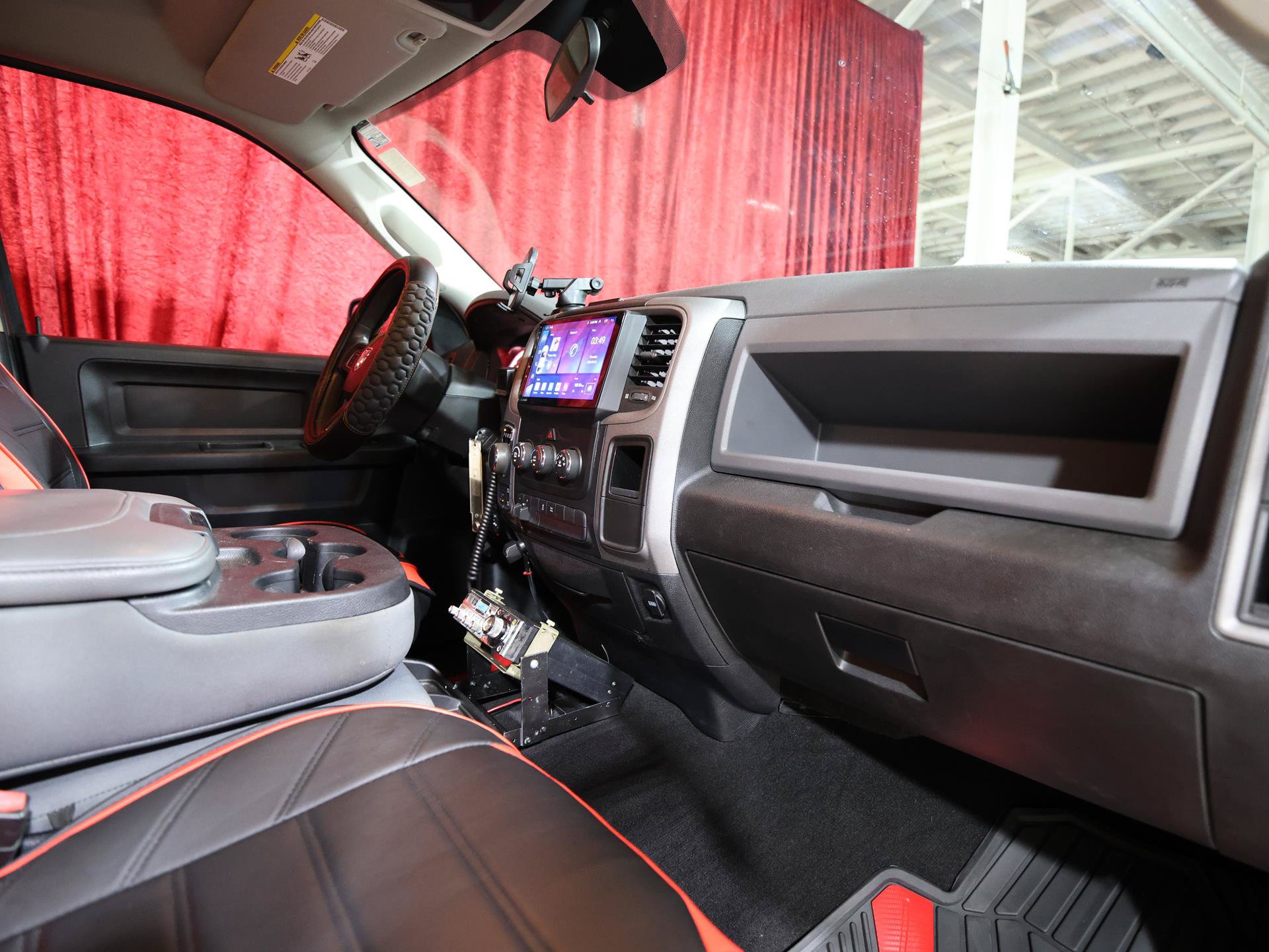 Used 2018 RAM 1500 Express w/ Express Value Package AWD/4WD image 22