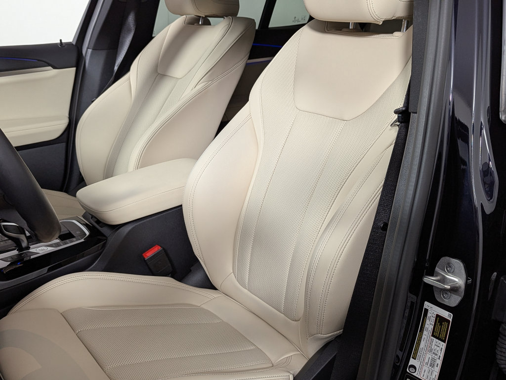 Certified 2024 BMW X3 xDrive30i w/ Premium Package AWD/4WD image 18