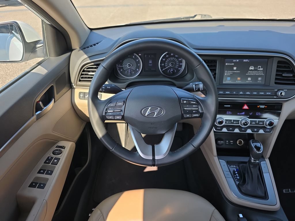 Used 2019 Hyundai Elantra Value Edition w/ Winter Weather Package FWD image 14