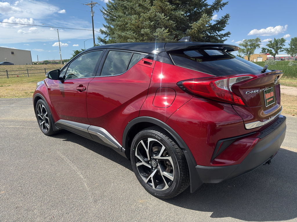 Used 2019 Toyota C-HR Limited FWD image 6