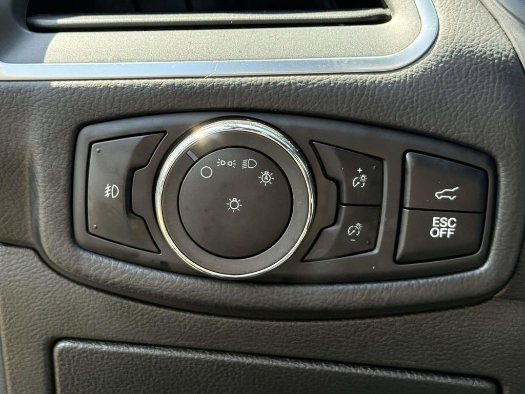 Used 2024 Ford Edge ST w/ Equipment Group 401A image 29