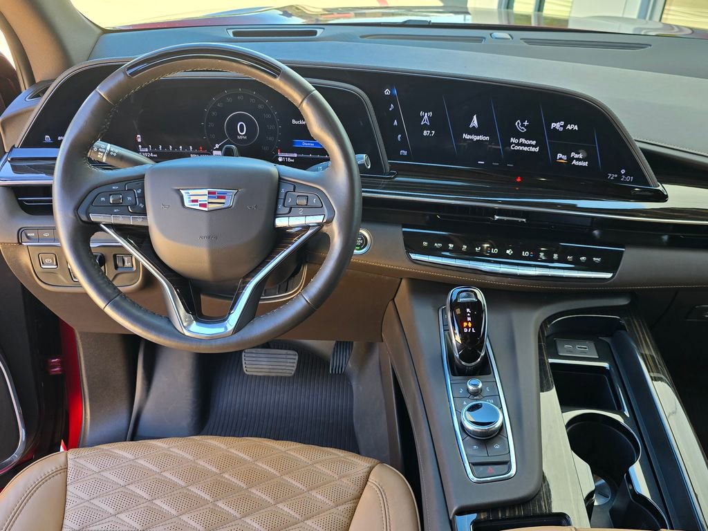 Used 2022 Cadillac Escalade ESV Premium Luxury w/ Performance Package RWD image 20