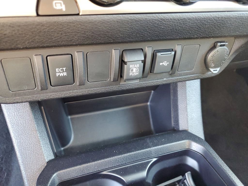 Certified 2022 Toyota Tacoma SR5 image 15