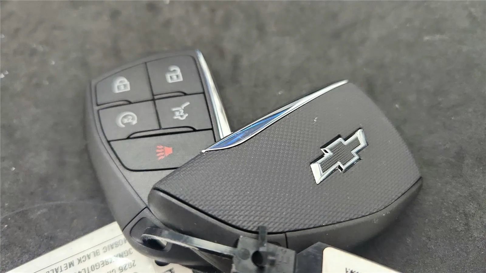 New 2026 Chevrolet Equinox ACTIV w/ Convenience Package III AWD/4WD image 21