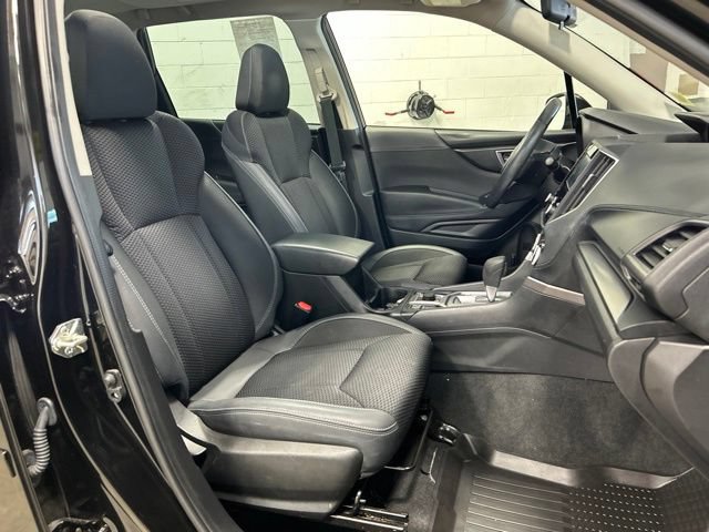 Used 2023 Subaru Forester Premium AWD/4WD image 12