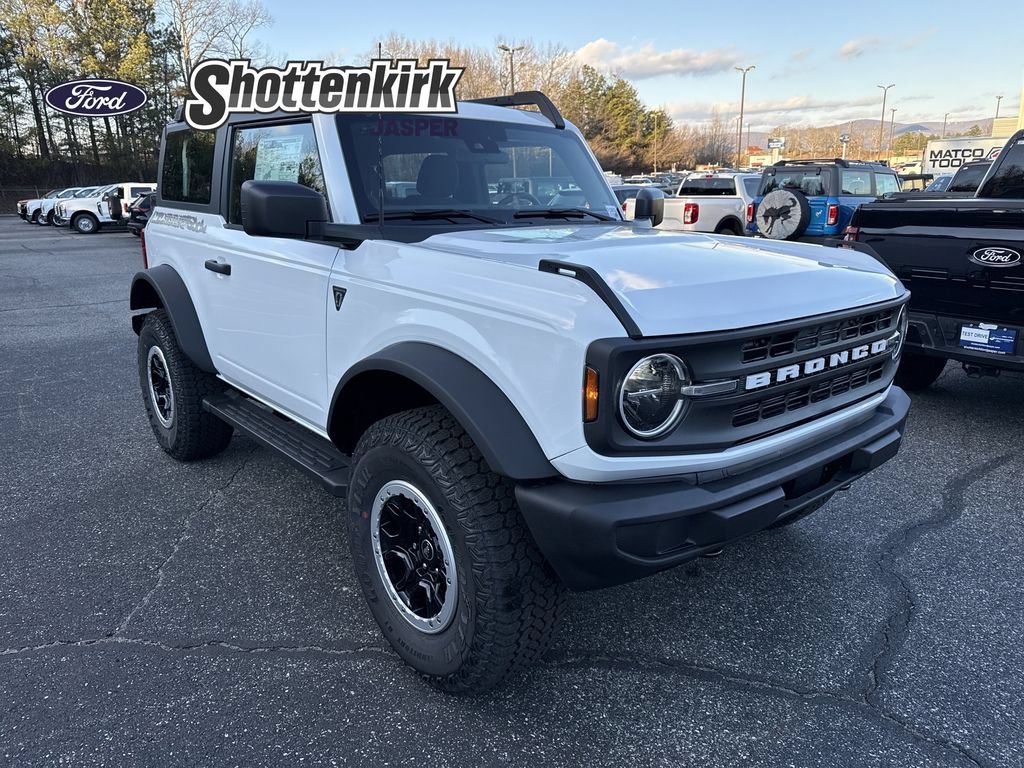 New 2025 Ford Bronco 2-Door w/ Sasquatch Package AWD/4WD image 1