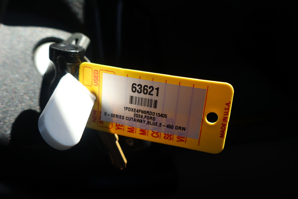 Used 2024 Ford E-450 and Econoline 450 Super Duty w/ Power Windows & Locks Group RWD image 49