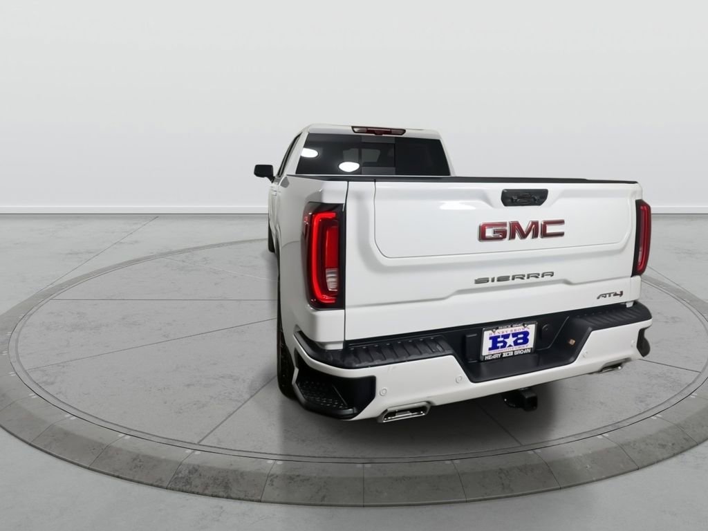 Used 2024 GMC Sierra 1500 AT4 w/ Technology Package AWD/4WD image 7