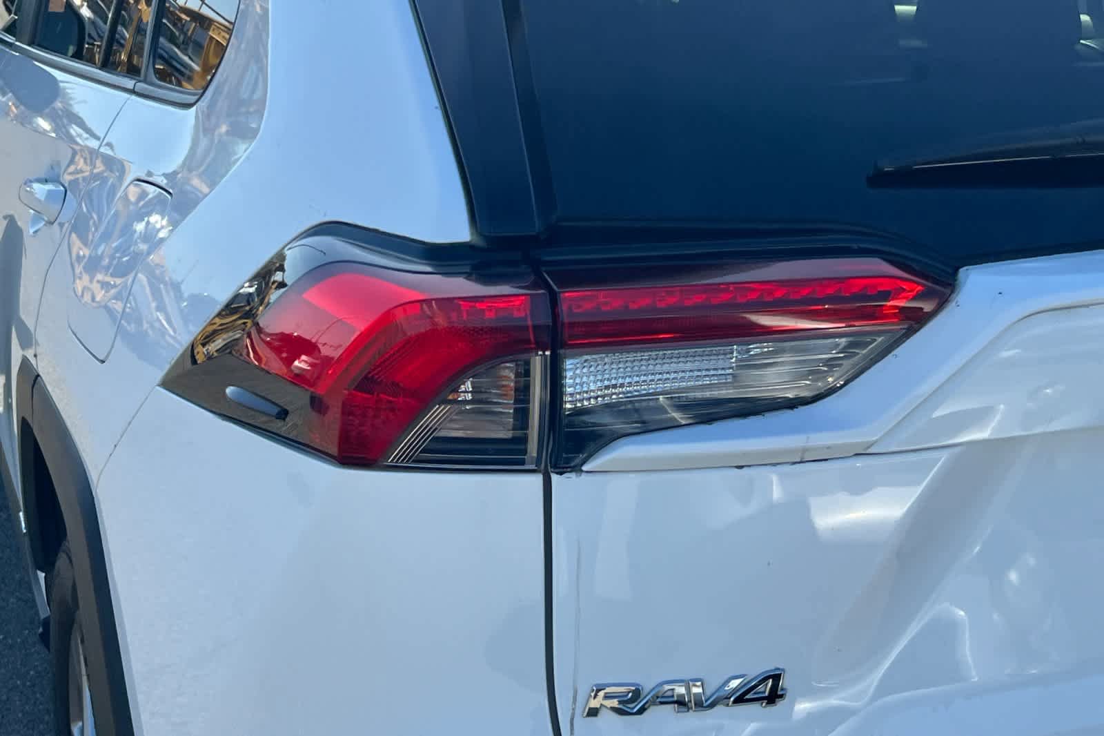 Used 2023 Toyota RAV4 LE AWD/4WD image 20
