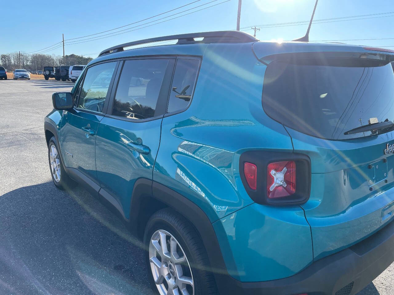 Used 2021 Jeep Renegade Latitude w/ Convenience Group image 6