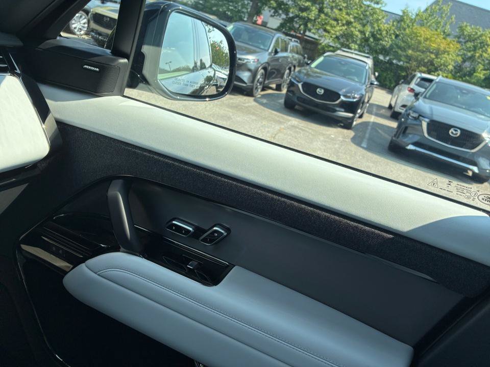 New 2026 Land Rover Range Rover Sport SE AWD/4WD image 31