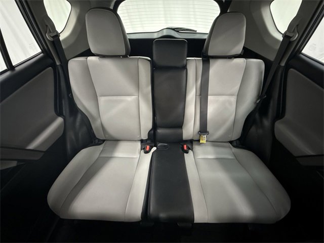 Used 2018 Toyota RAV4 XLE image 23
