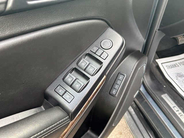 Used 2020 Chevrolet Tahoe LT w/ RST Edition AWD/4WD image 12