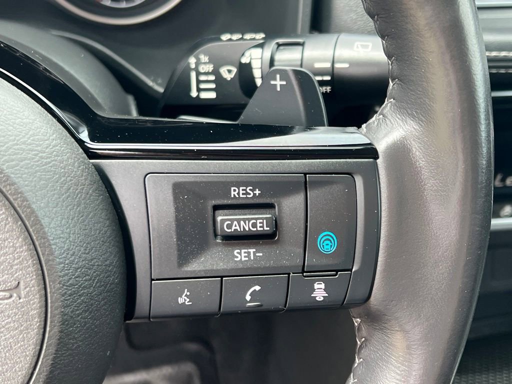 Certified 2022 Nissan Rogue SV w/ SV Premium Package image 19