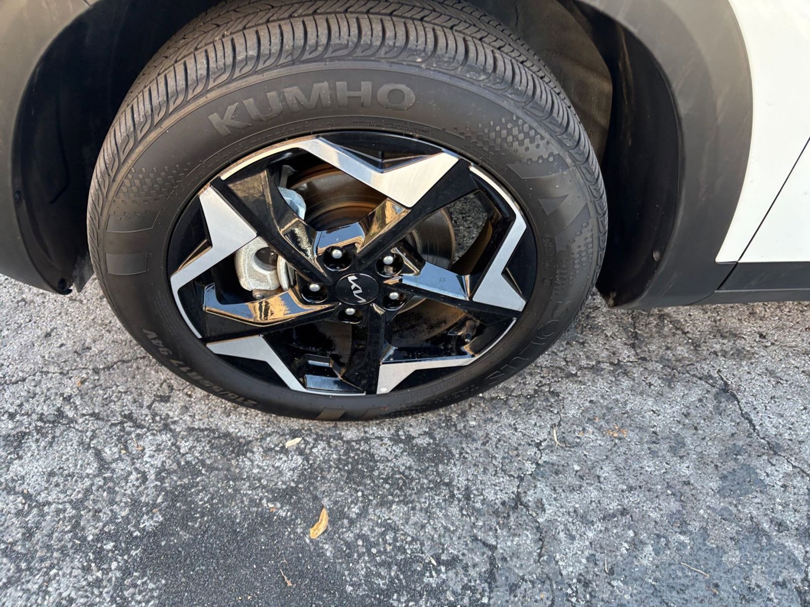 Used 2025 Kia Seltos S image 25