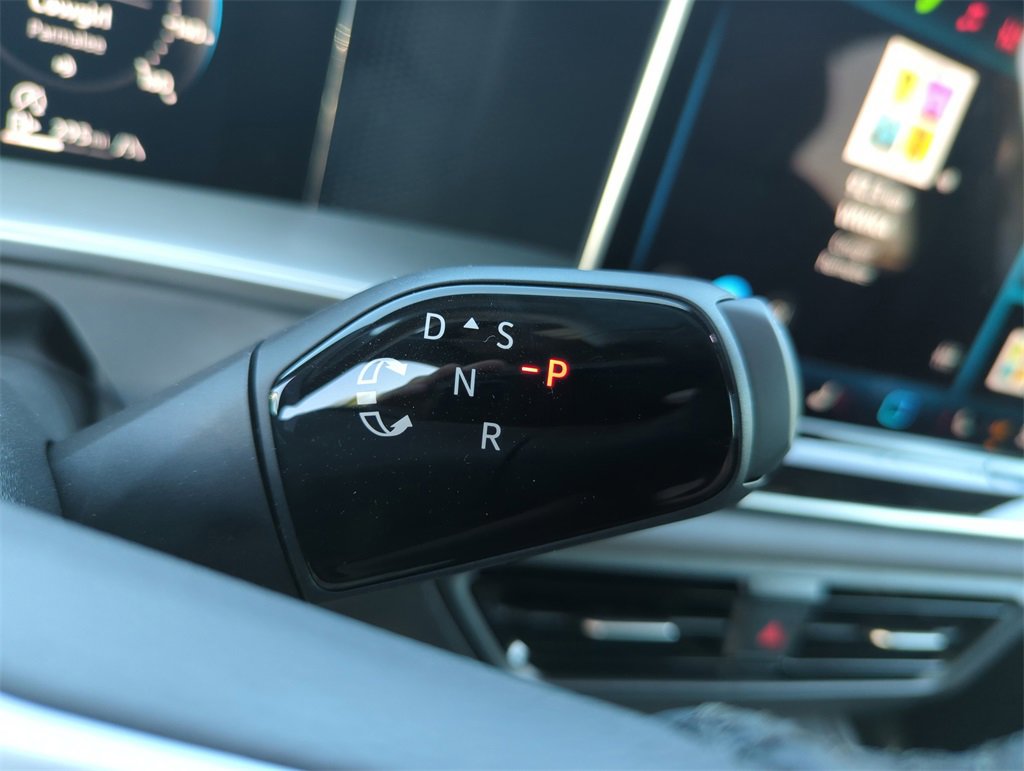 New 2026 Volkswagen Tiguan SE R-Line image 44