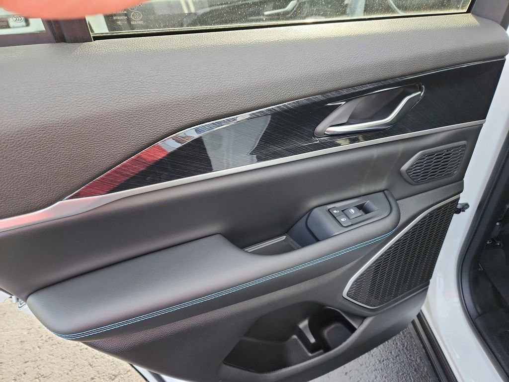 New 2024 Jeep Grand Cherokee Trailhawk AWD/4WD image 23