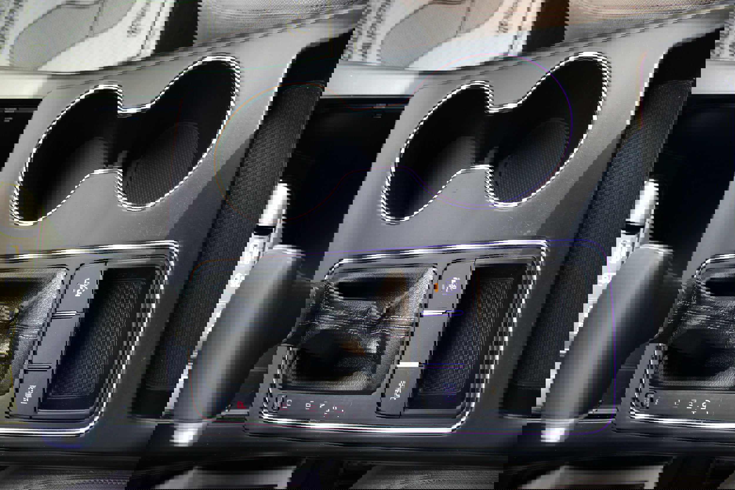 Used 2020 Kia Sorento S image 24