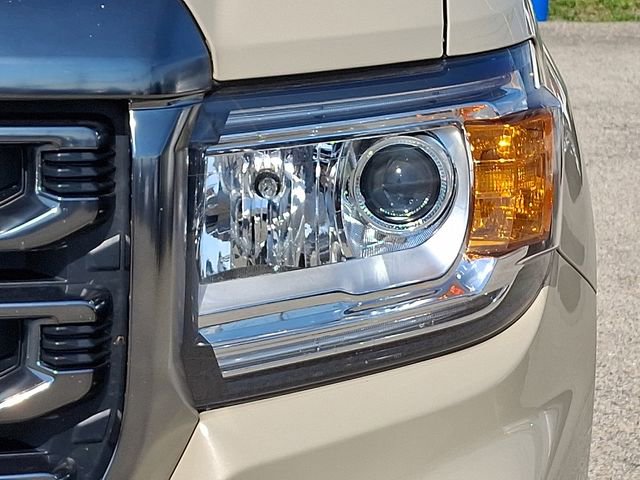 Used 2021 GMC Canyon AT4 w/ Trailering Package AWD/4WD image 9
