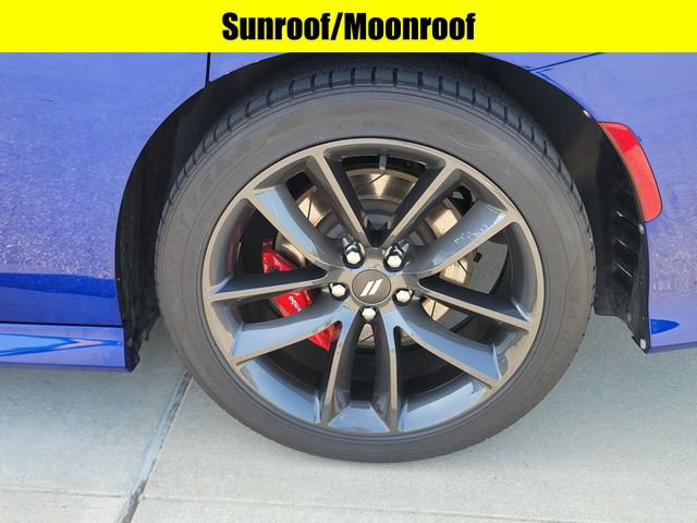 Used 2020 Dodge Charger R/T w/ Performance Handling Group RWD image 7