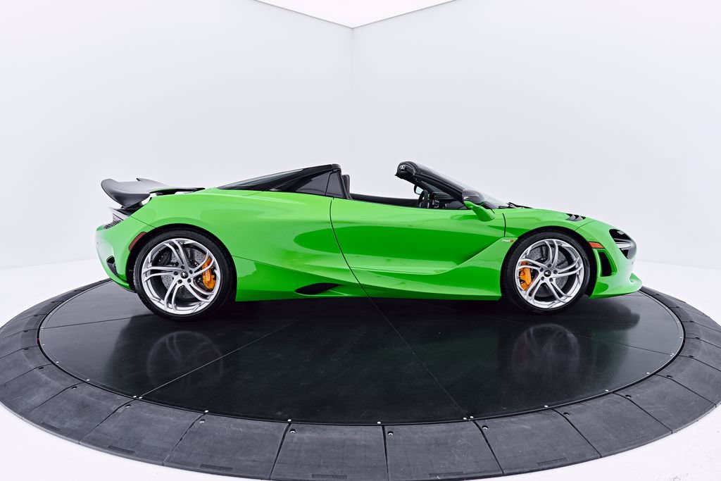 Used 2025 McLaren 750S Spider RWD image 29