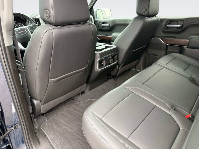 Used 2021 GMC Sierra 1500 SLT w/ SLT Premium Plus Package AWD/4WD image 17