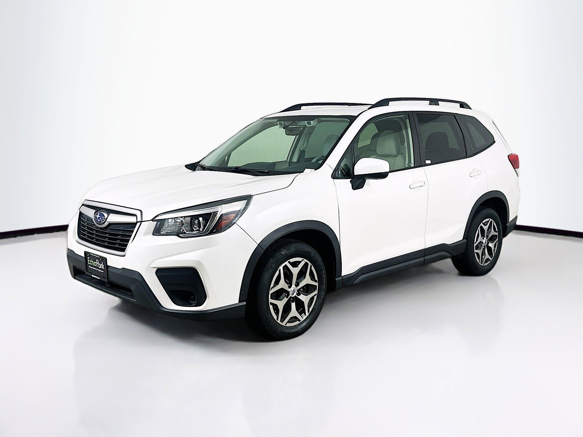 Used 2019 Subaru Forester Premium AWD/4WD image 3