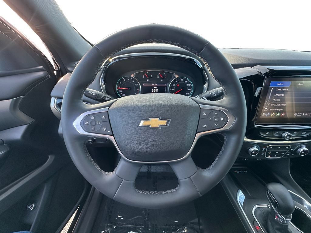 Used 2023 Chevrolet Traverse LT w/ LPO, Cargo Package AWD/4WD image 12