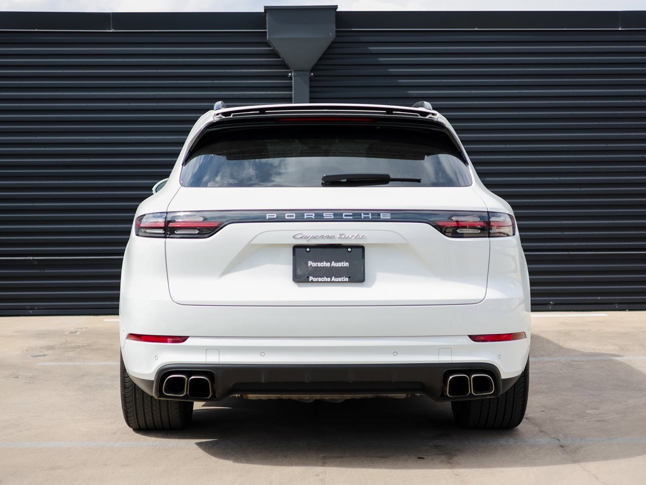 Certified 2022 Porsche Cayenne Turbo image 6