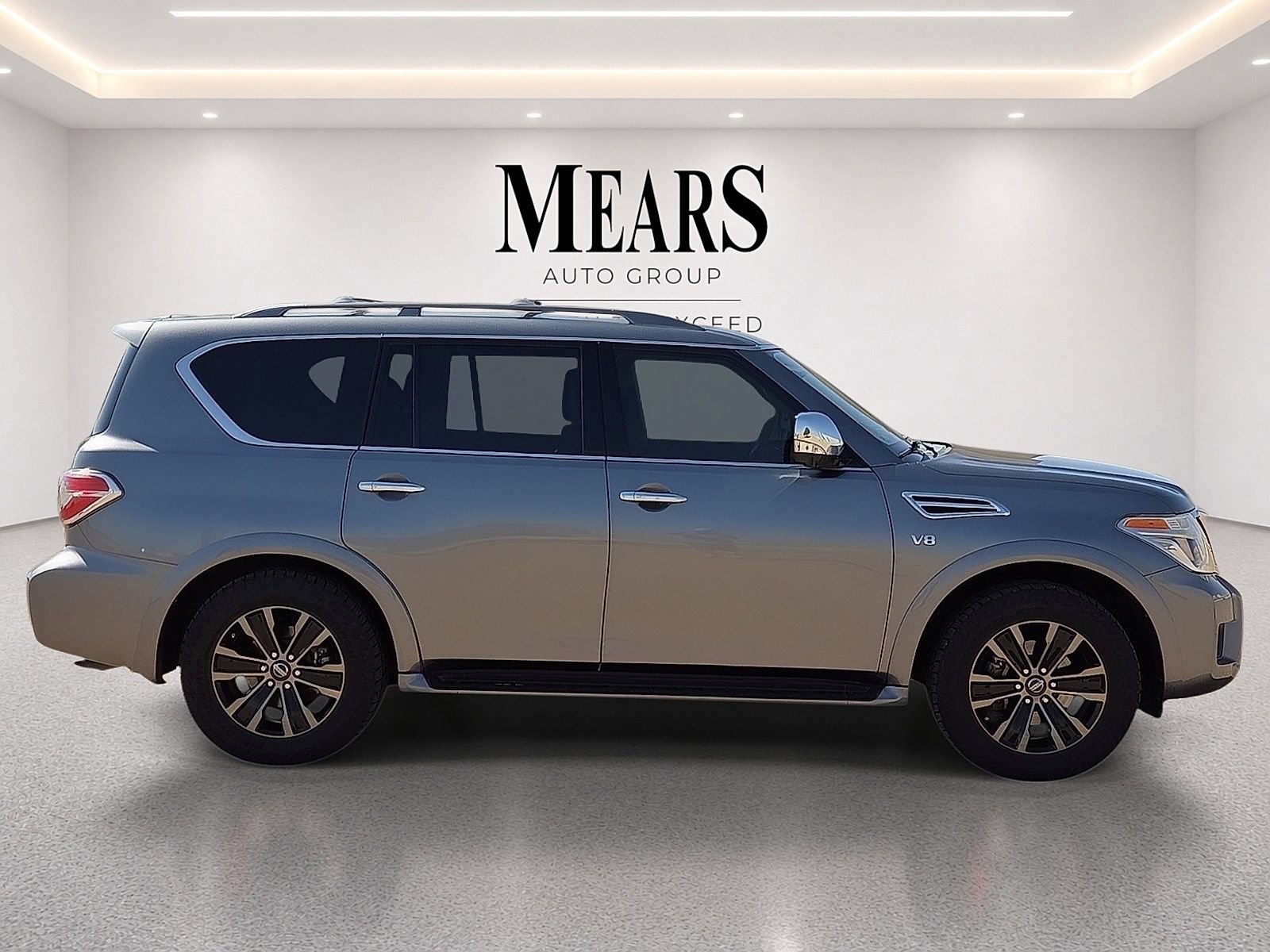 Used 2018 Nissan Armada Platinum w/ Captain Seat Package AWD/4WD image 6