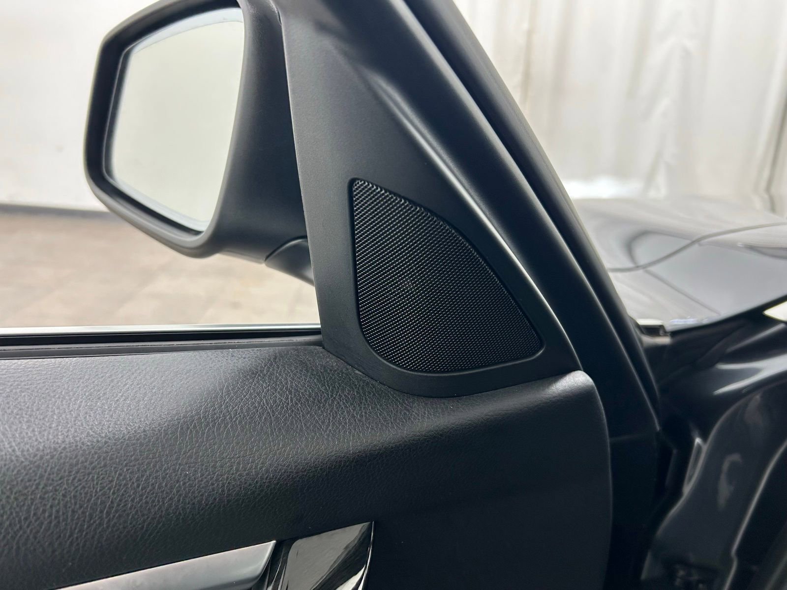 Used 2017 BMW 330i xDrive Sedan image 27