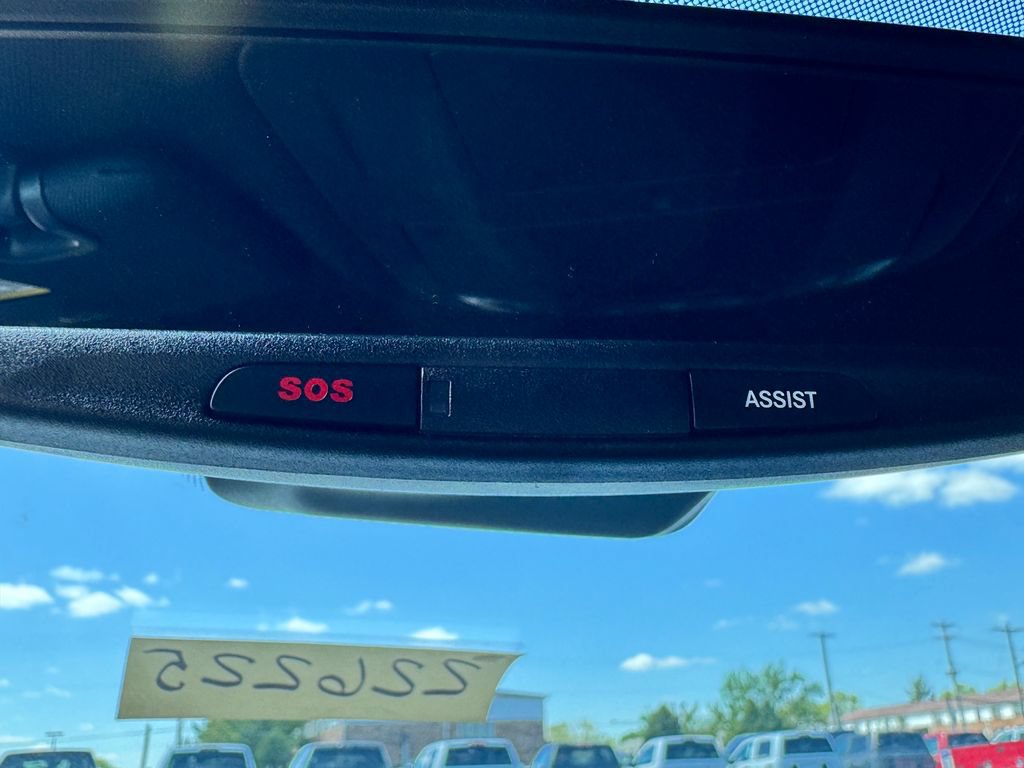 New 2026 Chrysler Pacifica Select FWD image 21