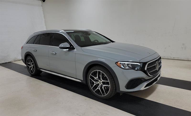 Used 2025 Mercedes-Benz E 450 4MATIC All-Terrain Wagon w/ Driver Assistance Package image 3