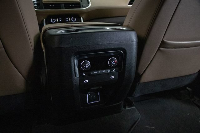 Used 2024 Chevrolet Tahoe Premier AWD/4WD image 24