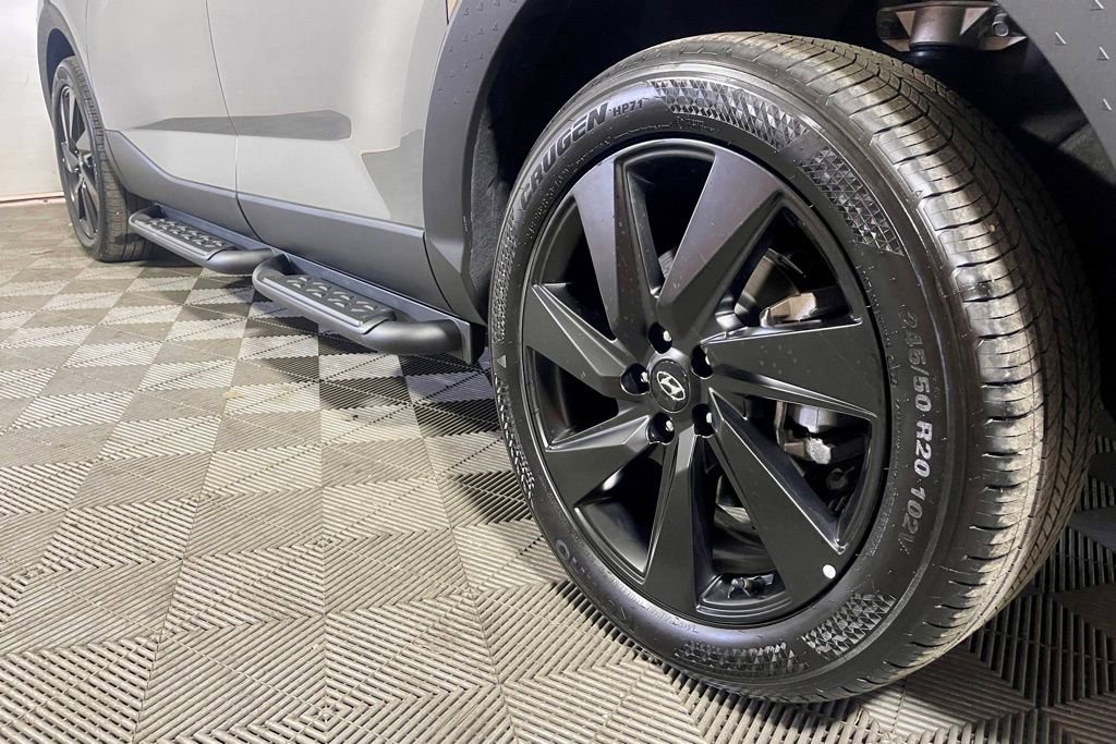 Used 2024 Hyundai Santa Cruz Night image 11