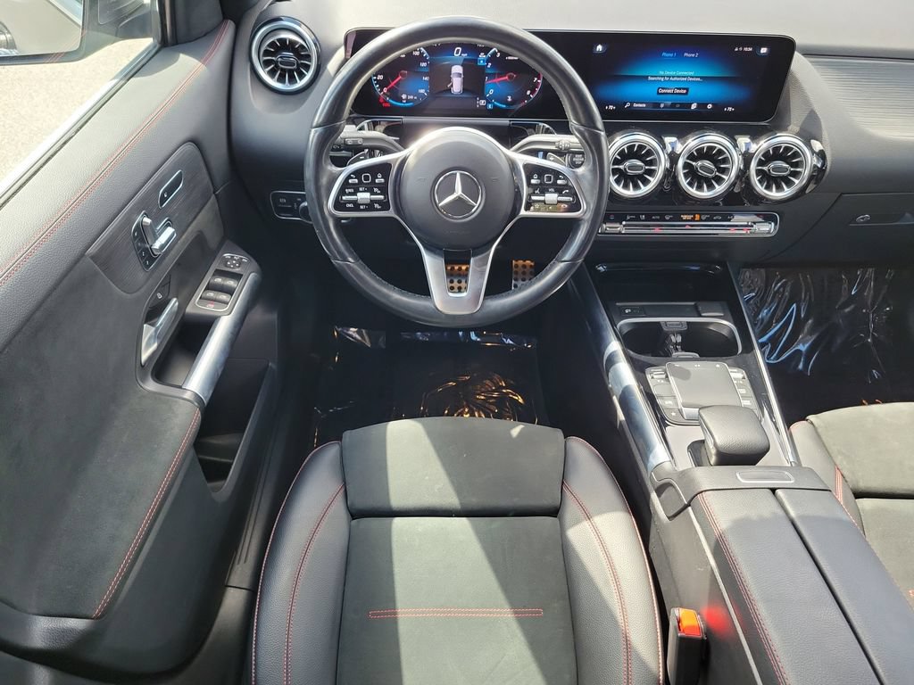 Used 2023 Mercedes-Benz GLA 250 4MATIC w/ AMG Line Exterior image 15